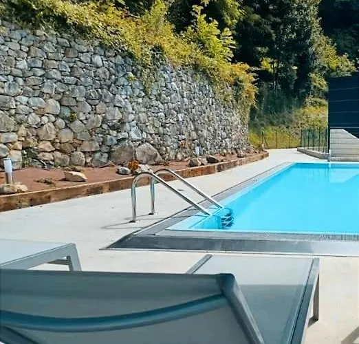 Appartamento Dany Con Vista Lago By Holiday Solutions
